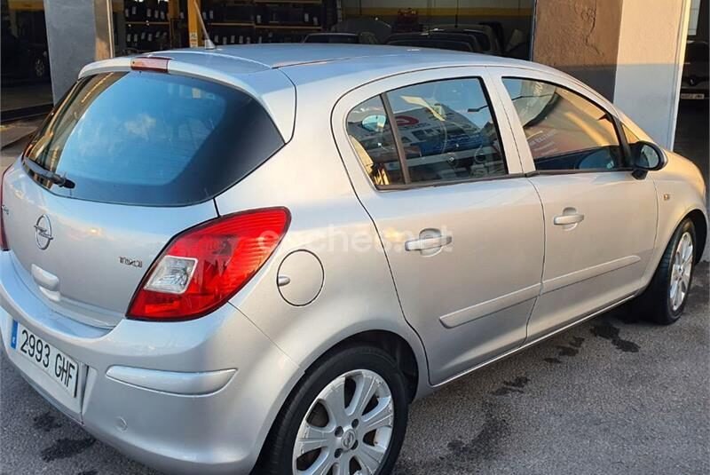 OPEL Corsa Cosmo 1.3 CDTi MTA