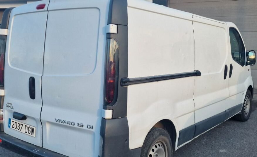 OPEL VIVARO 1.9 CDTI 100 CV Largo 2.9t