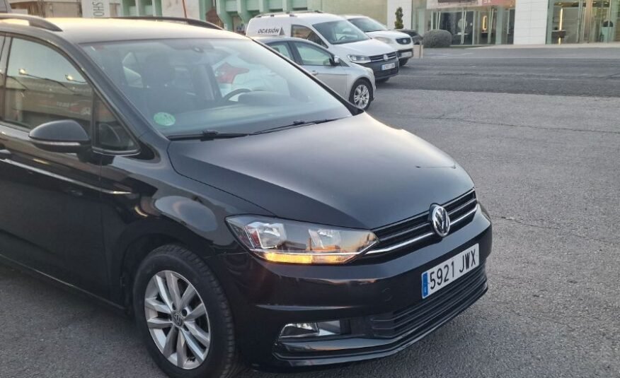VOLKSWAGEN Touran Edition 1.6 TDI BMT
