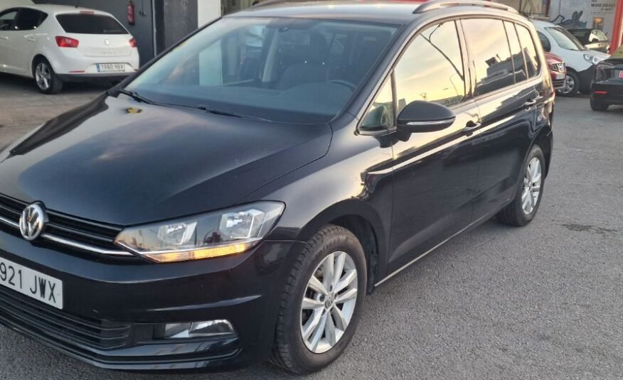 VOLKSWAGEN Touran Edition 1.6 TDI BMT