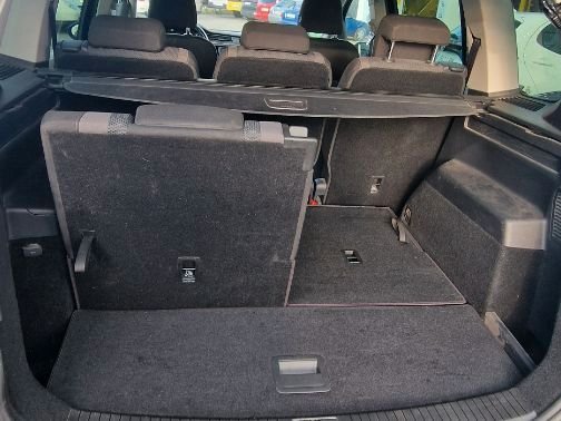 VOLKSWAGEN Touran Edition 1.6 TDI BMT