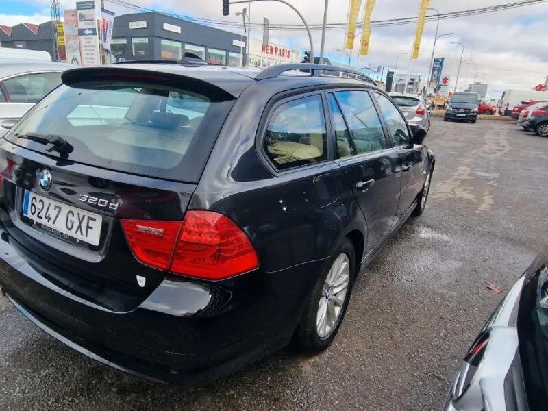 BMW Serie 3 320D TOURING 5P.