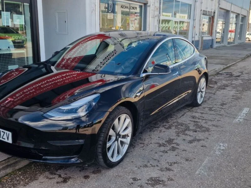 TESLA MODEL 3 GRAN AUTONOMIA 4WD