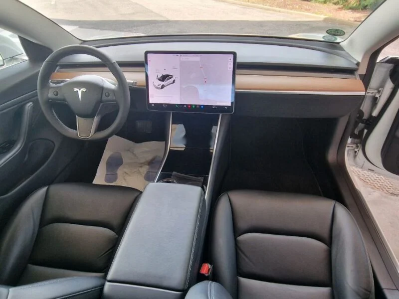 TESLA MODEL 3 GRAN AUTONOMIA 4WD