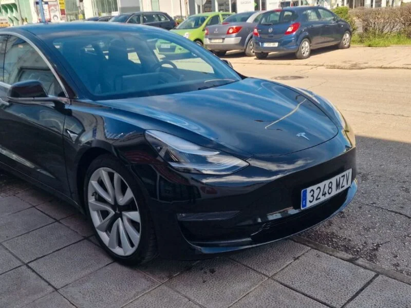 TESLA MODEL 3 GRAN AUTONOMIA 4WD