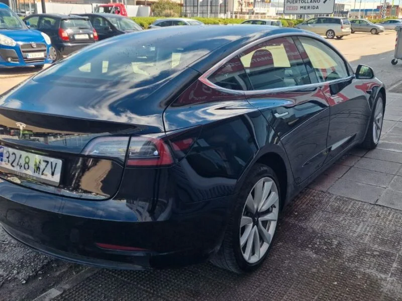 TESLA MODEL 3 GRAN AUTONOMIA 4WD