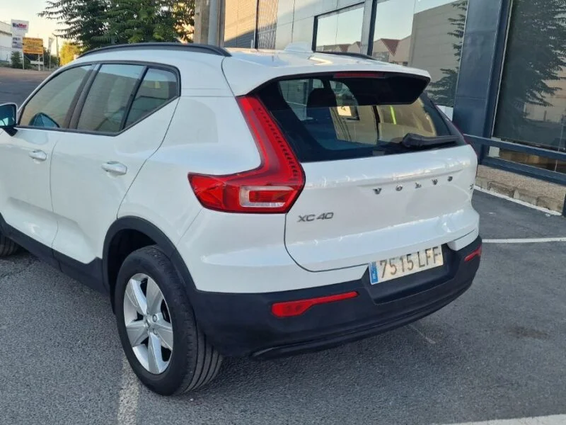 VOLVO XC40 1.5 T3 BUSINESS PLUS AUTO