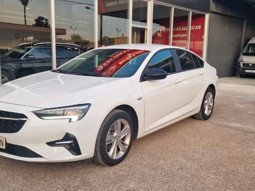 OPEL INSIGNIA GS Business 1.5D DVH 90kW MT6