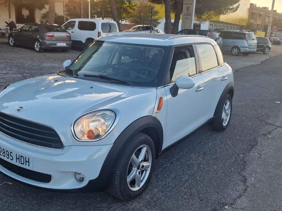 MINI COOPER Countryman 1.6 Cooper Auto