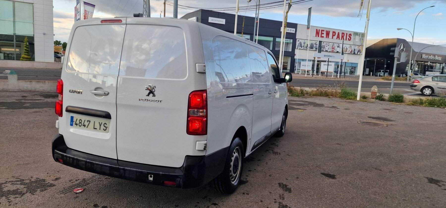 PEUGEOT EXPERT 1.5 BLUEHDi