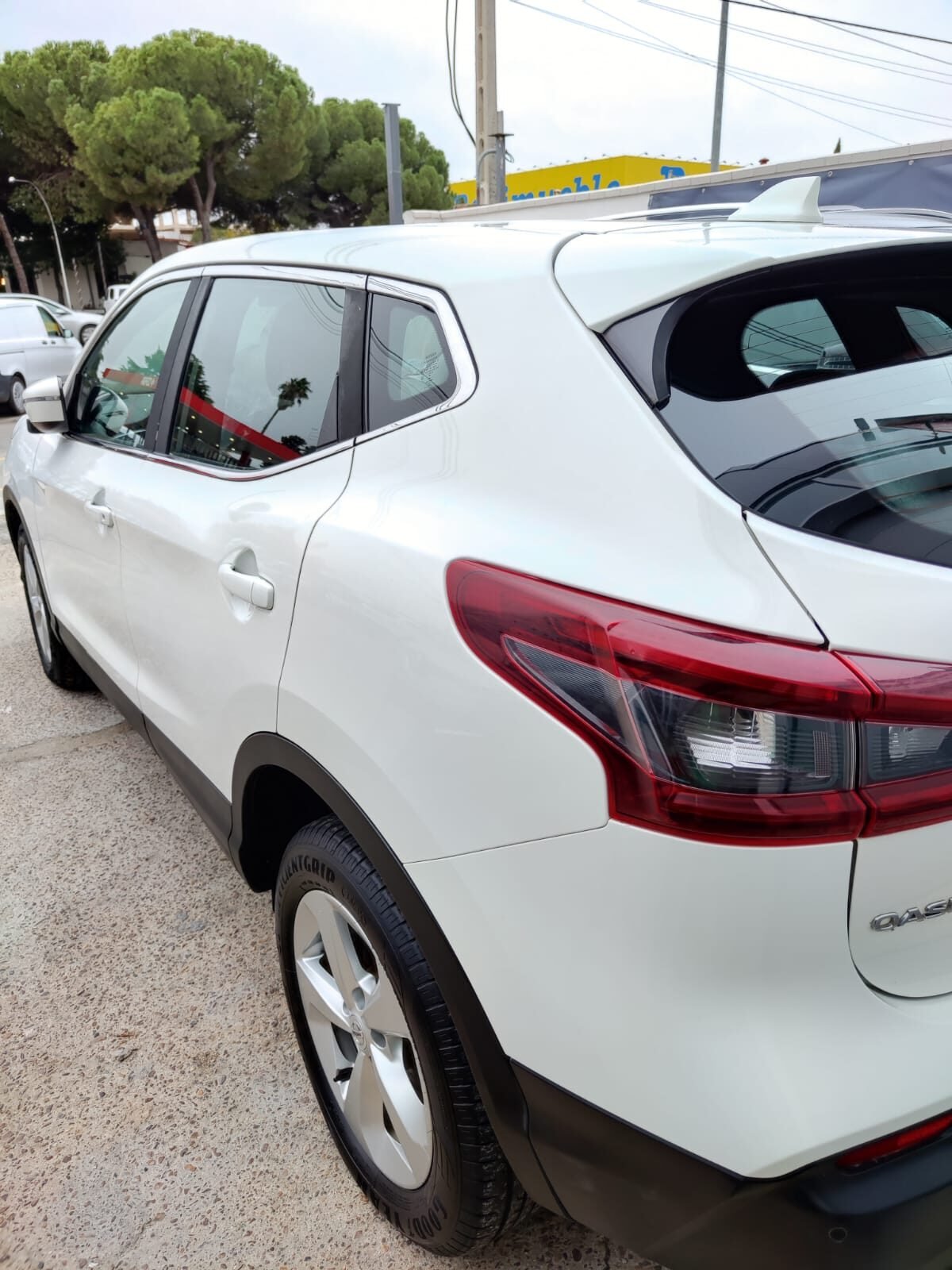 NISSAN QASHQAI acenta 1.7