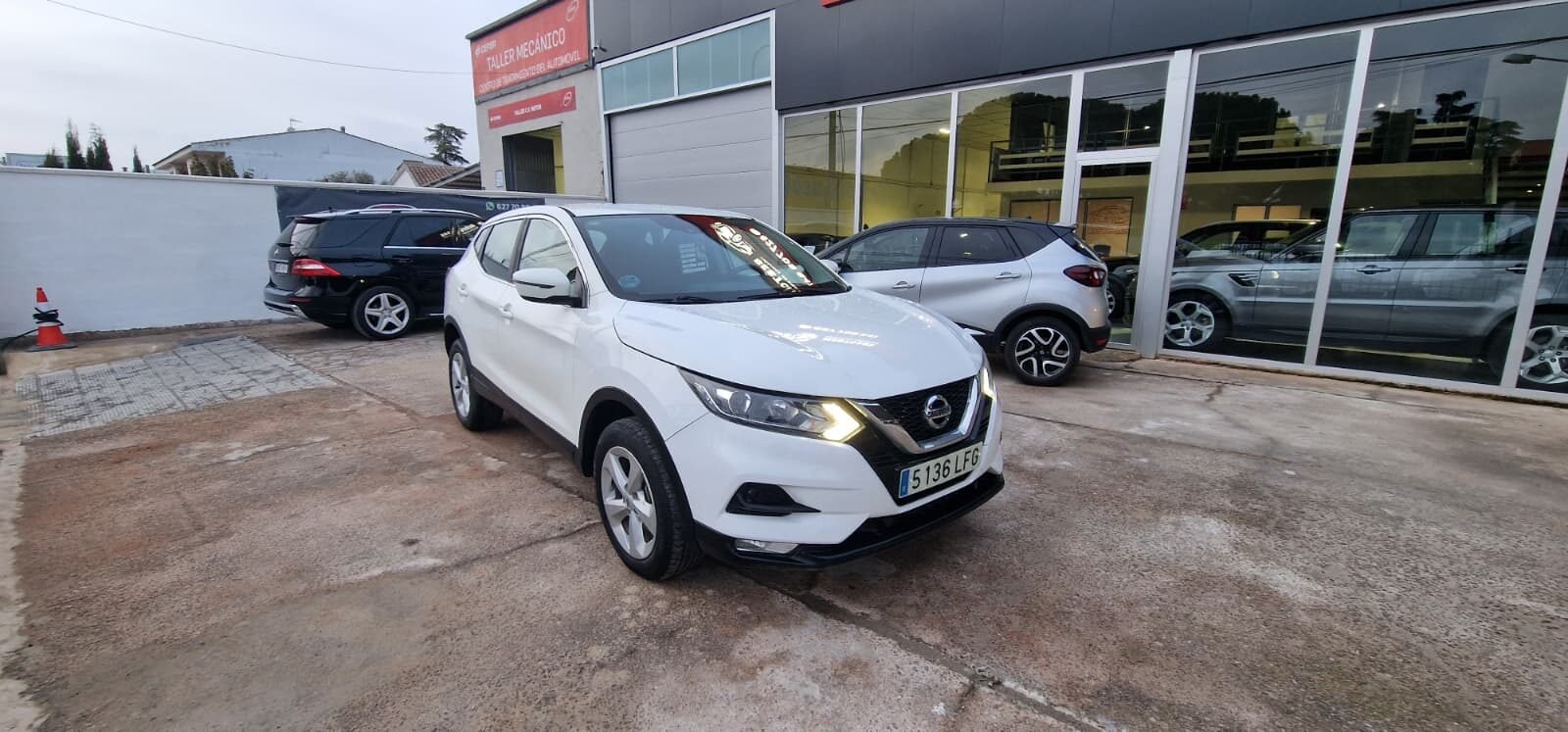 NISSAN QASHQAI acenta 1.7