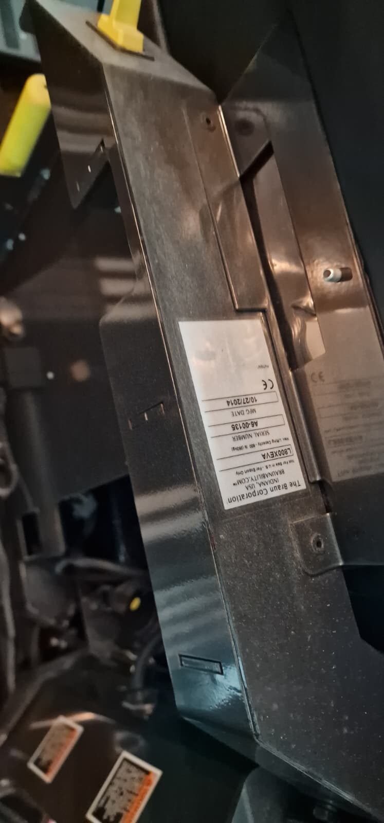 VOLKSWAGEN MULTIVAN HIGHLINE