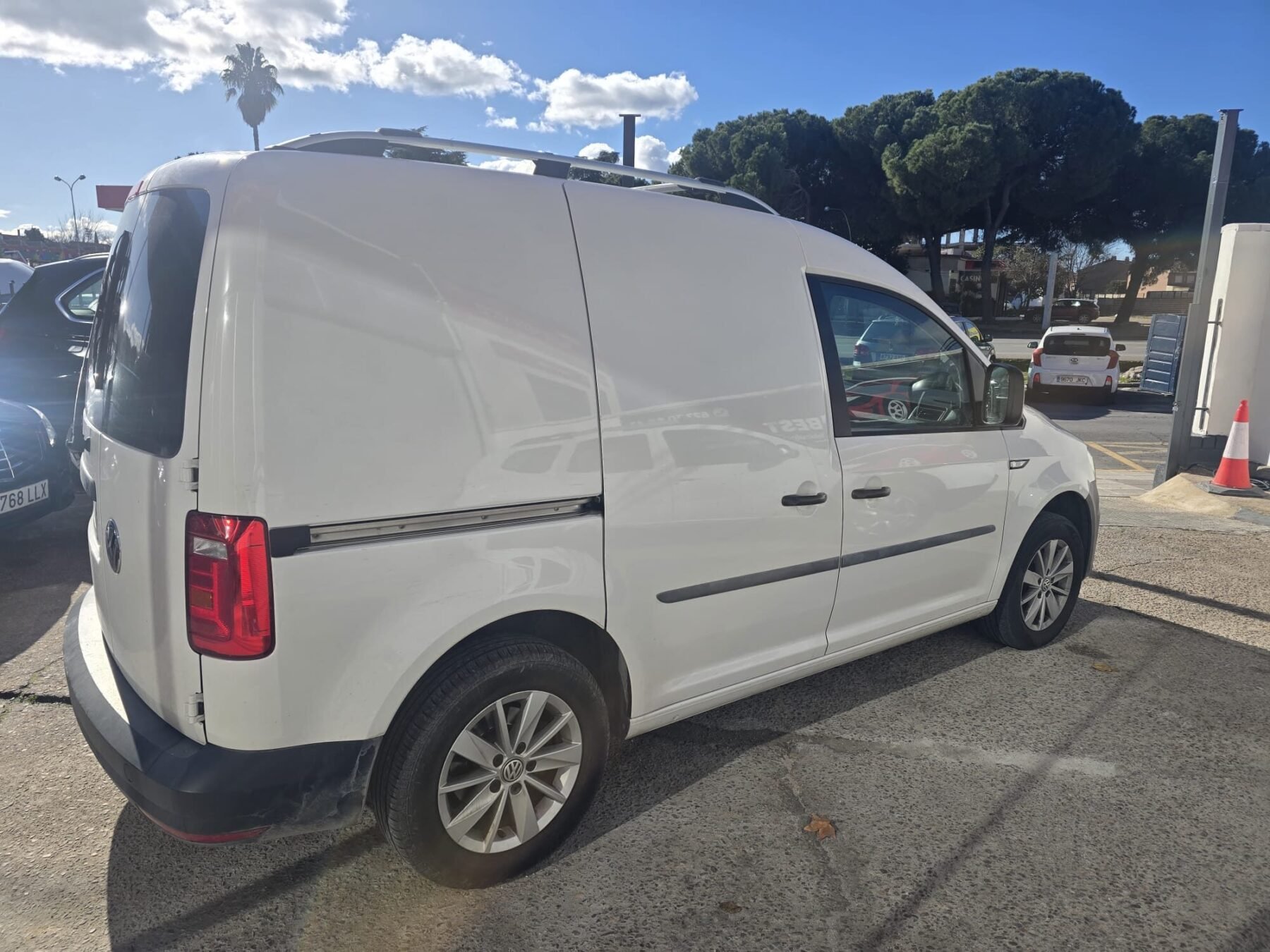 VOLKSWAGEN CADDY 2.0 BMT