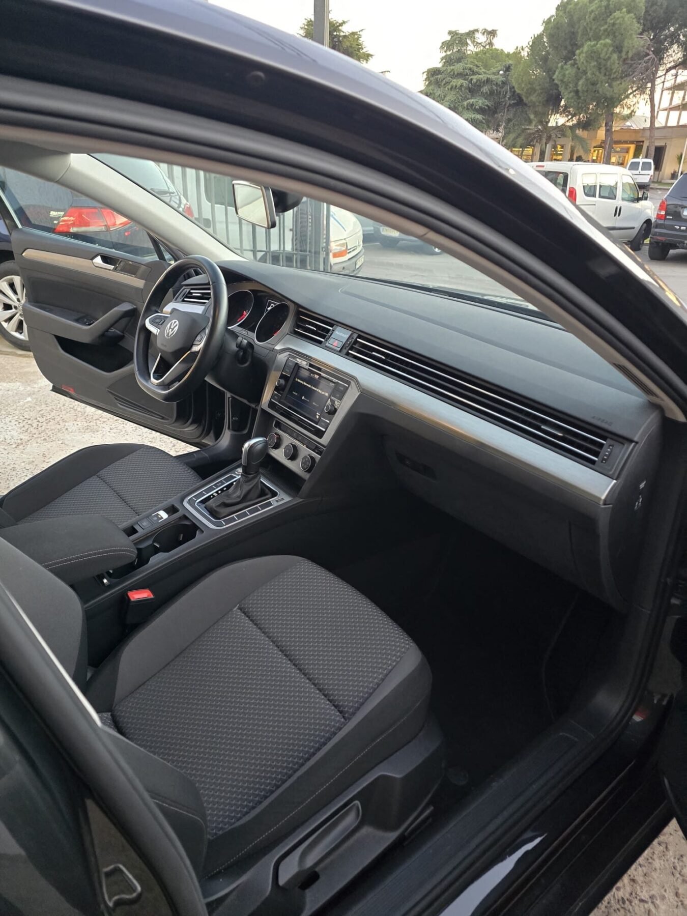 VOLKSWAGEN PASSAT 2.0 TDi