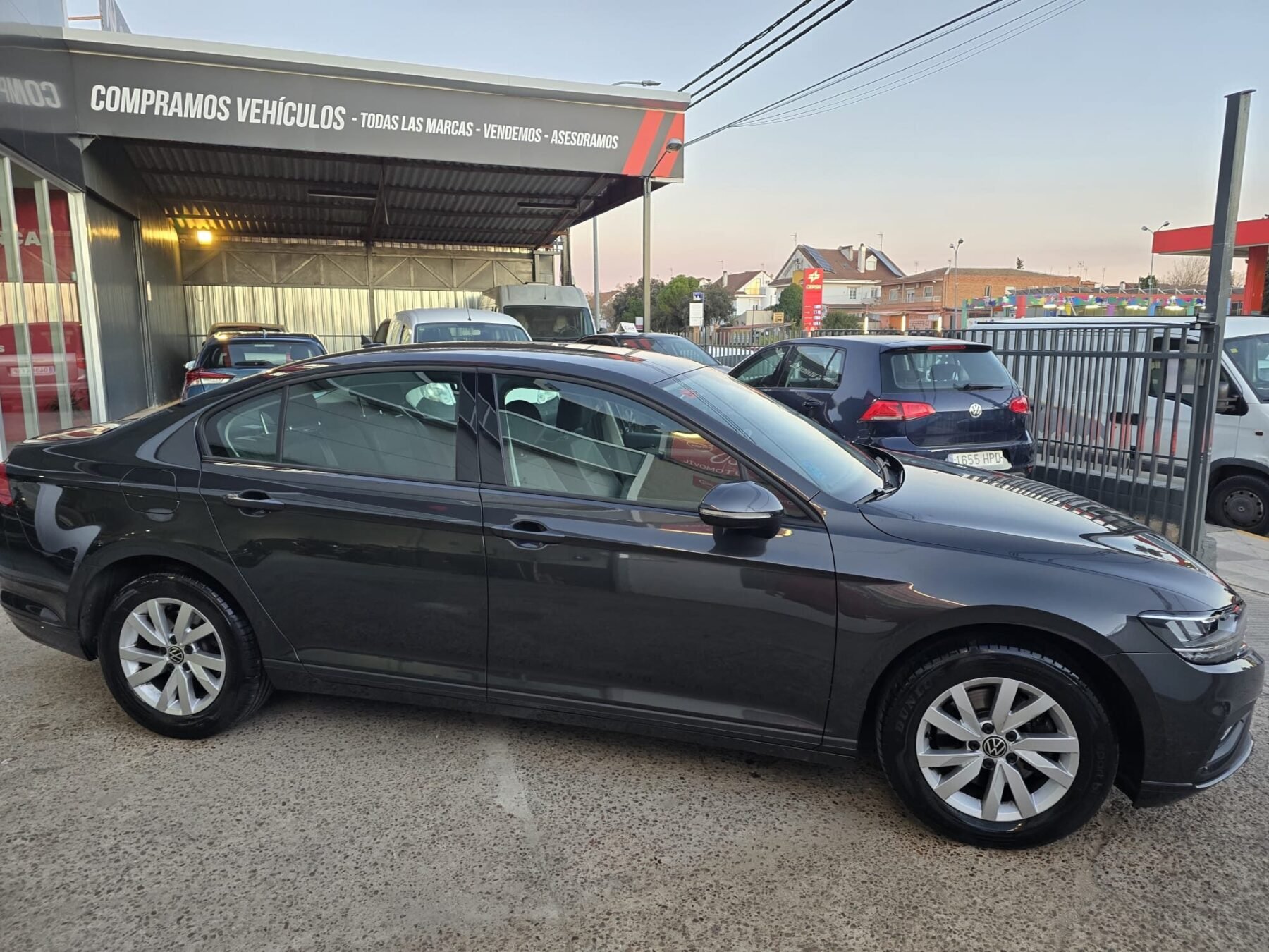 VOLKSWAGEN PASSAT 2.0 TDi