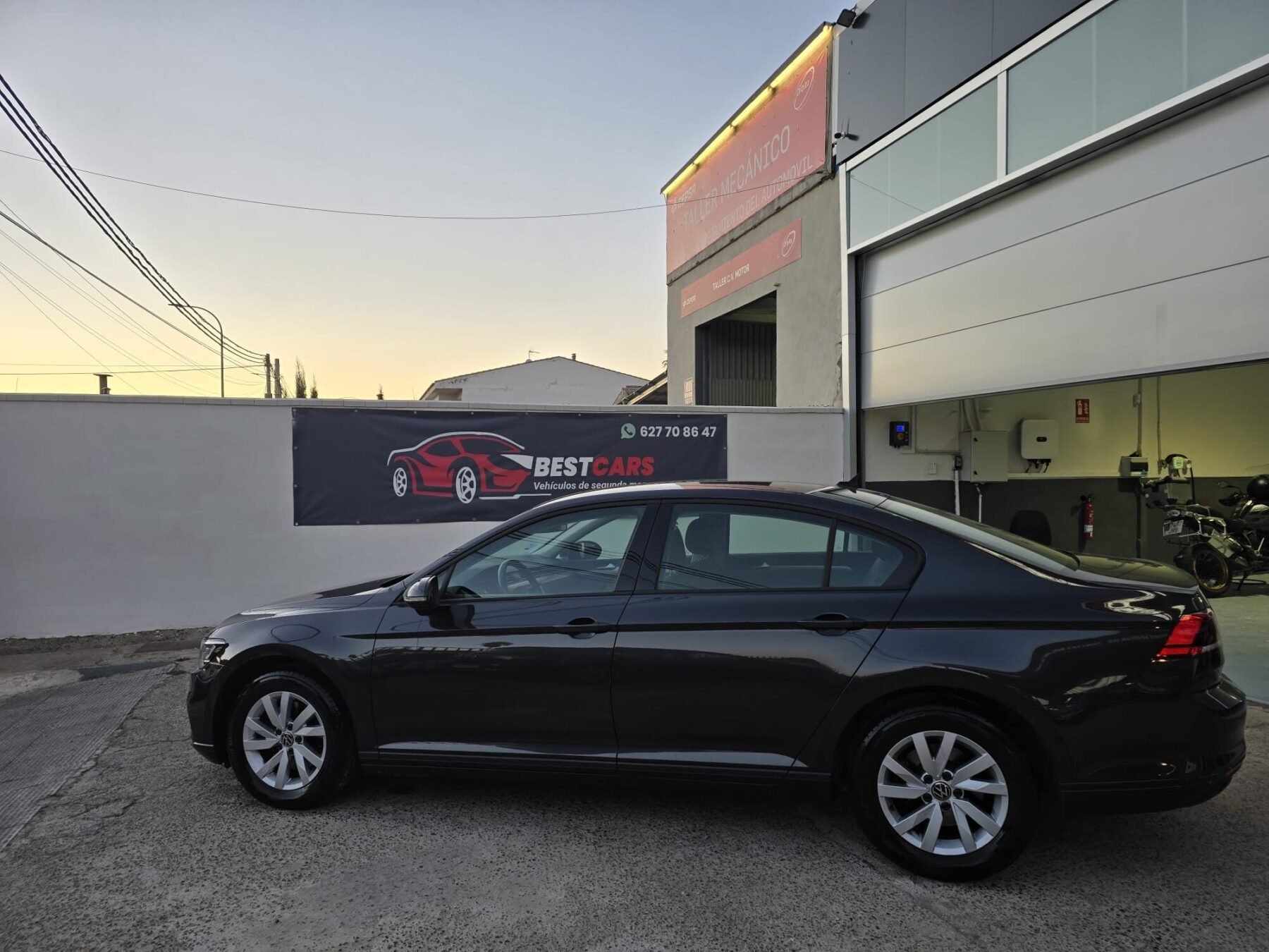VOLKSWAGEN PASSAT 2.0 TDi