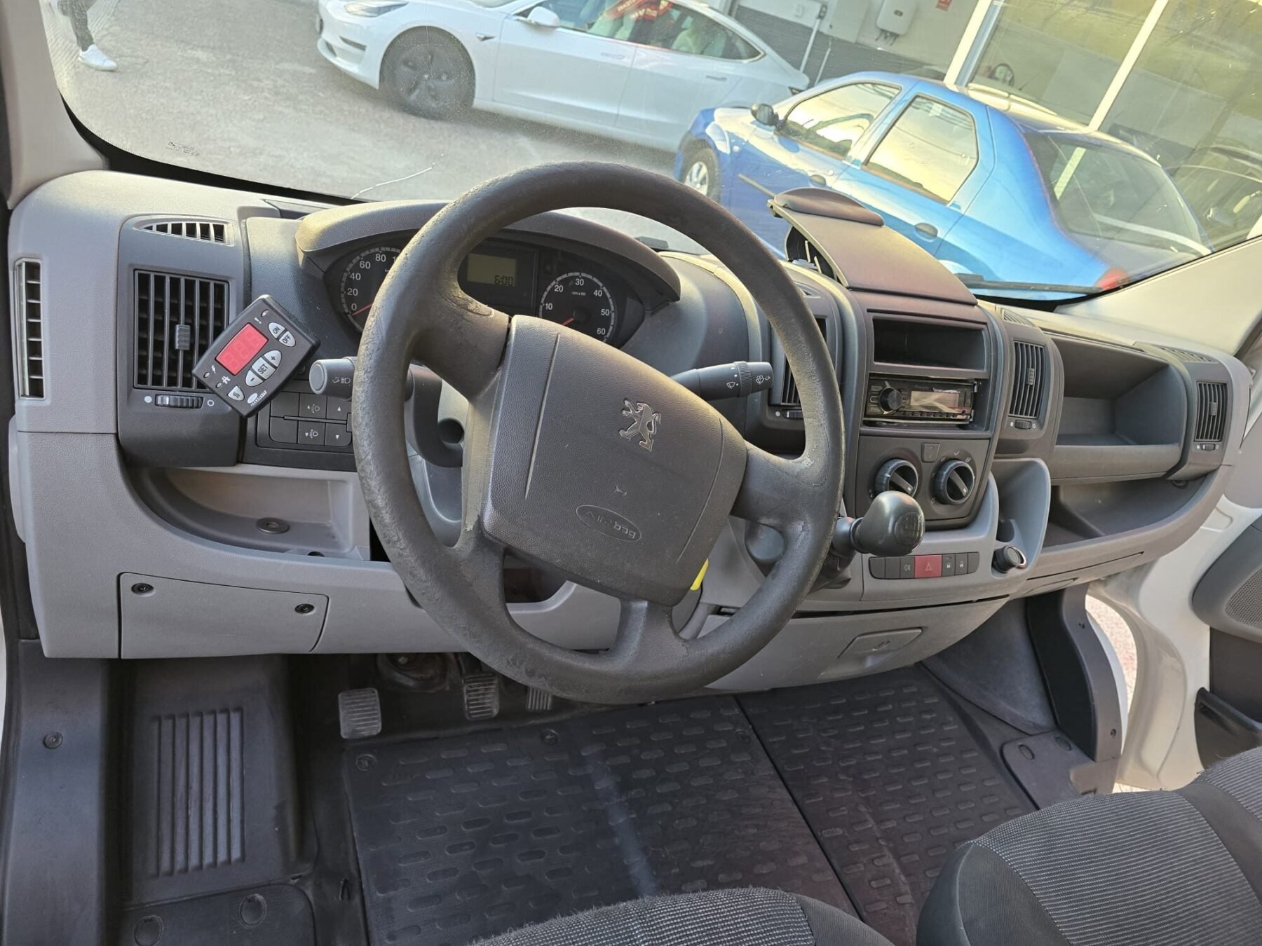 PEUGEOT BOXER 2.2
