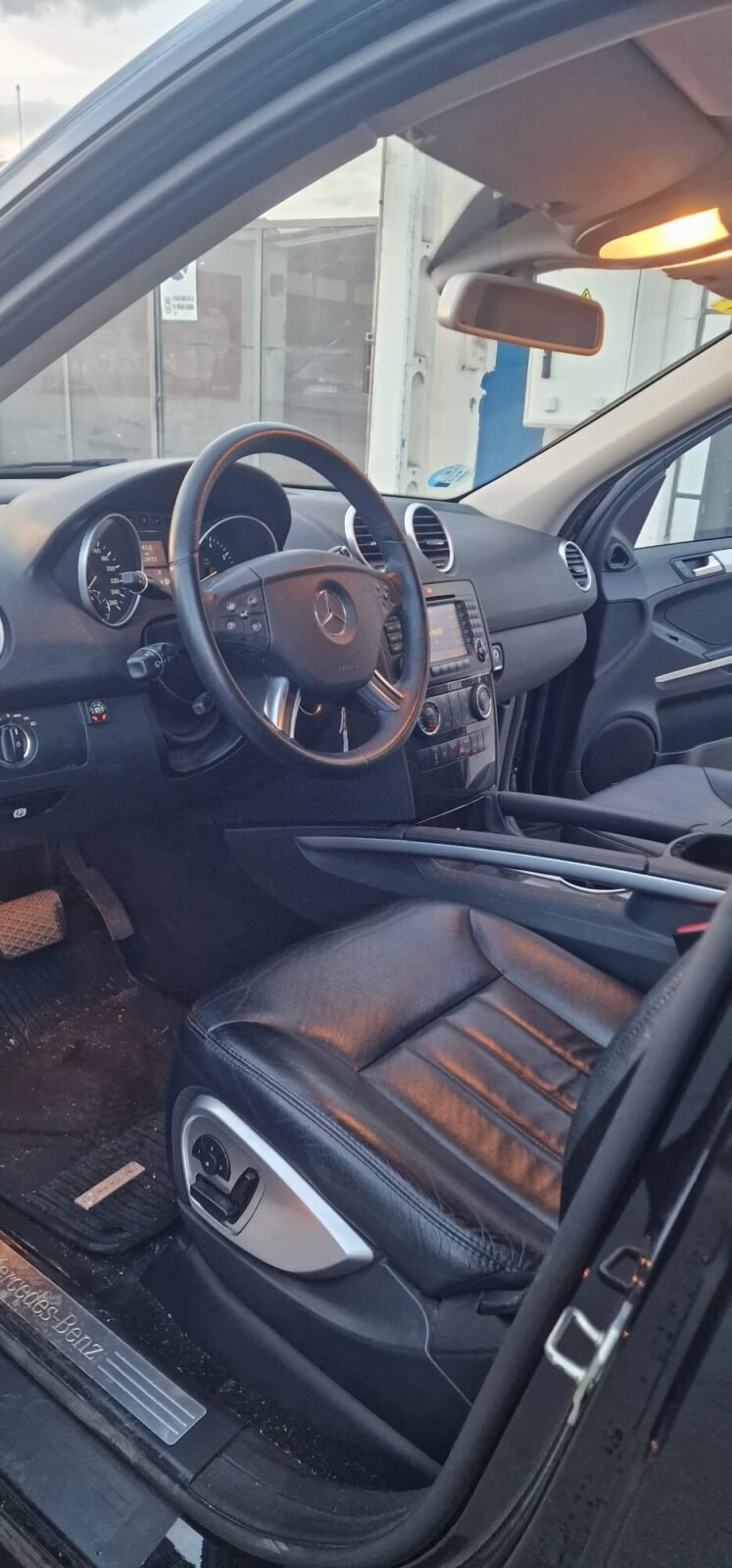 MERCEDES-BENZ ML 350