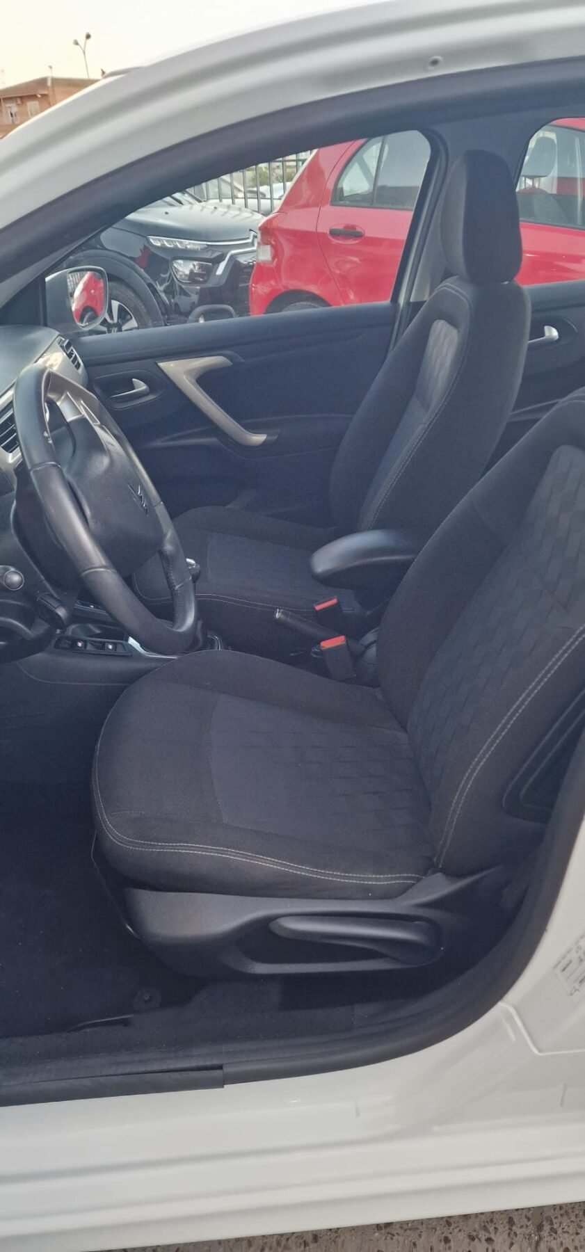 CITROEN 1.2 exclusive