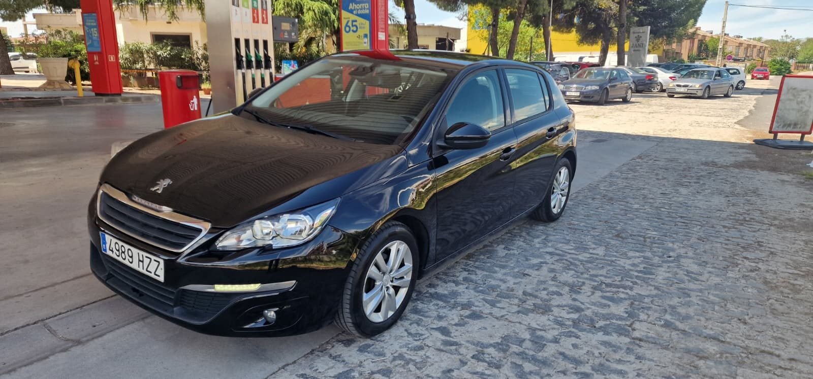PEUGEOT 308 1.2
