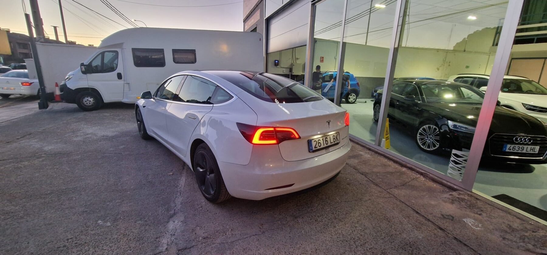 TESLA MODEL 3 gran autonomia AWD