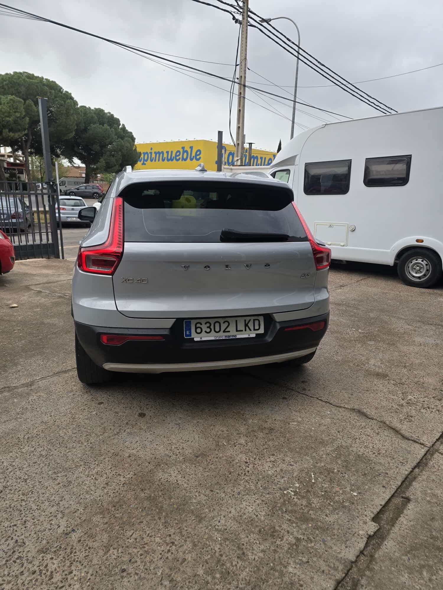 VOLVO XC40 2.0 d3 plus auto