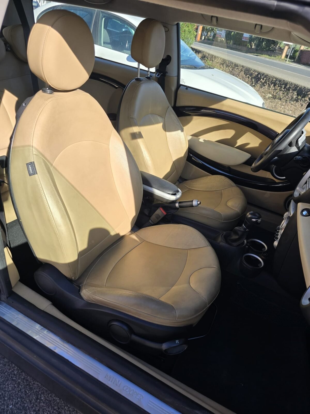 MINI CLUBMAN 1.6