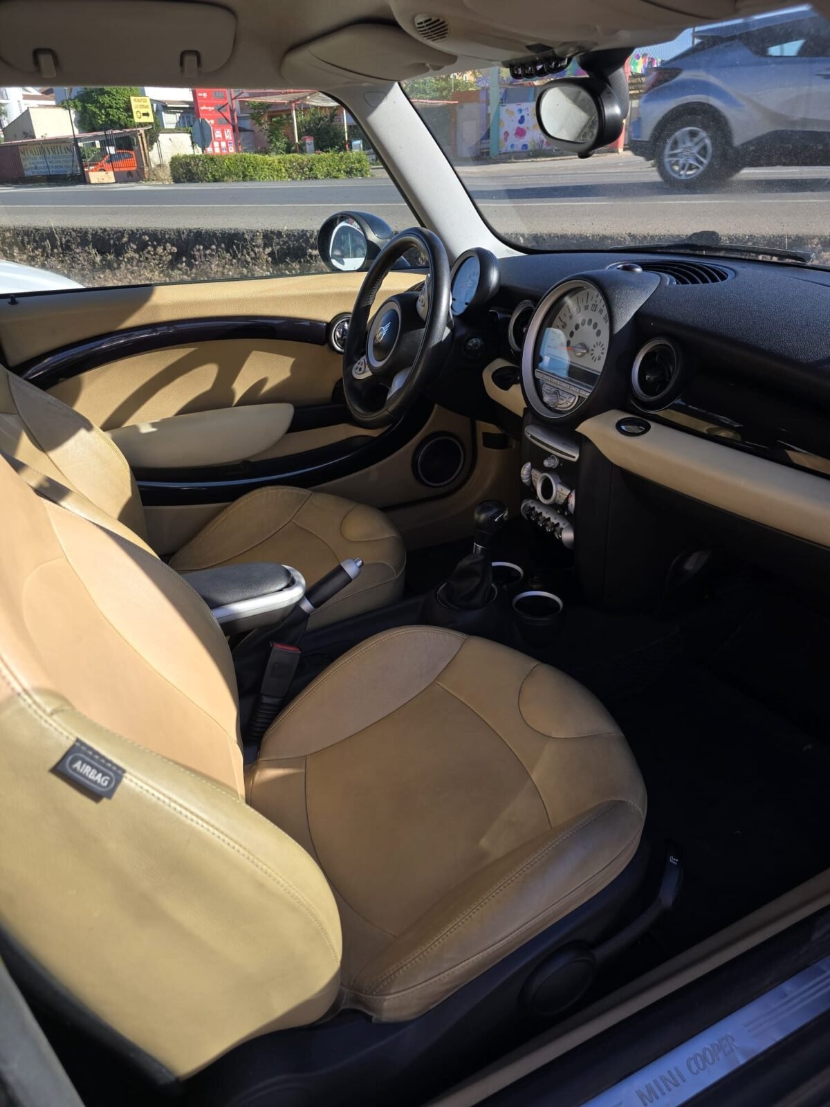 MINI CLUBMAN 1.6