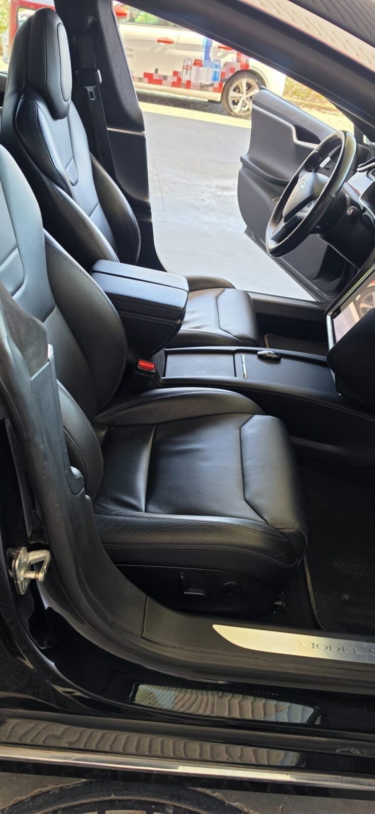 TESLA model S S75D