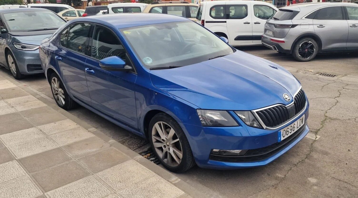 SKODA octavia 1.6 Tdi Ambition 