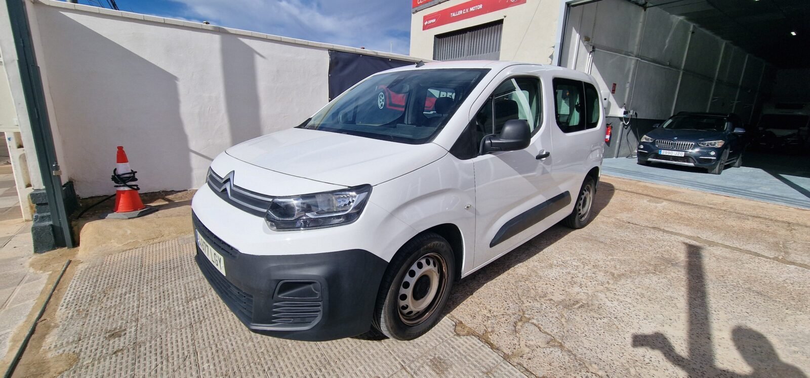 CITROEN BERLINGO talla M BlueHDi 100 SS live