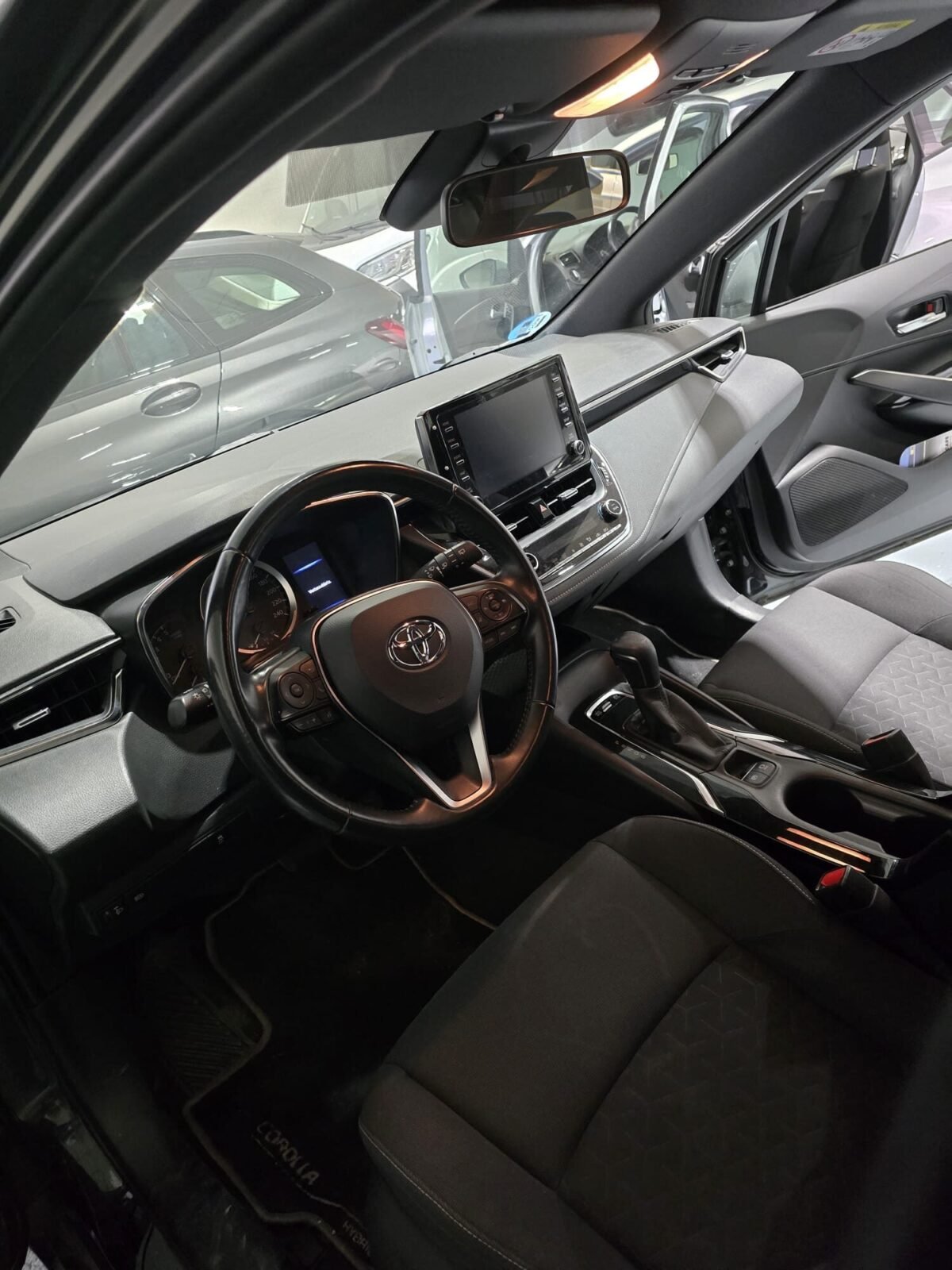 TOYOTA COROLLA 1.8 125H active tech ecvt