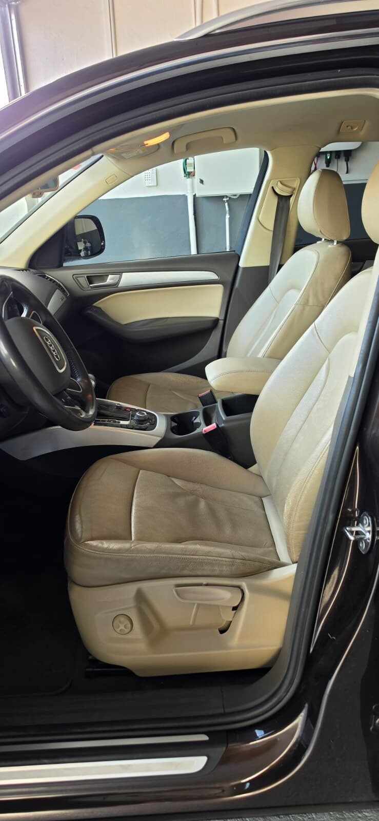 AUDI Q5 2.0 TDi