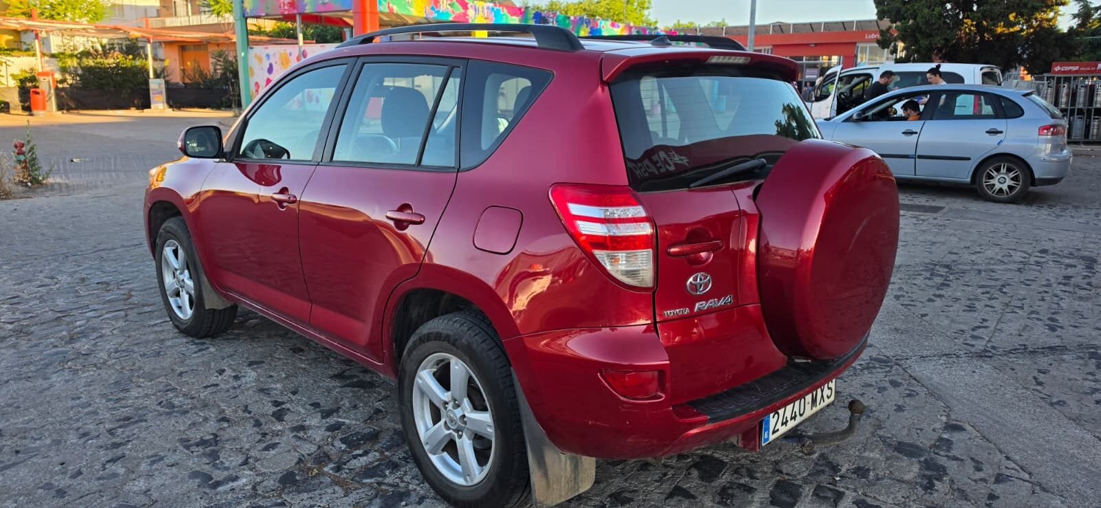 TOYOTA RAV4 2.2