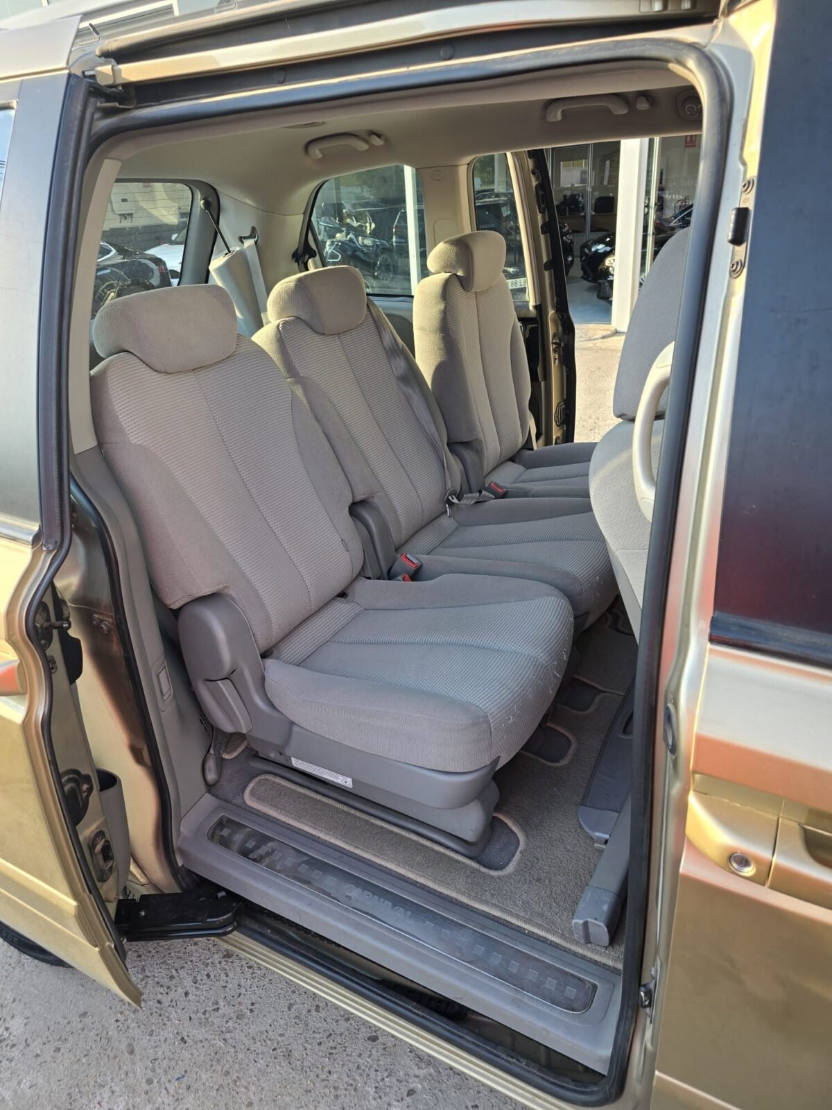 KIA carnival 2.9 CRD