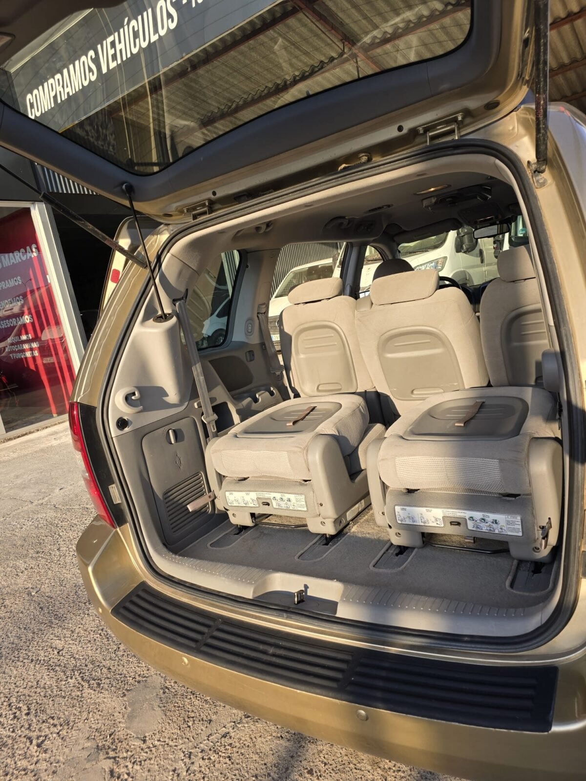 KIA carnival 2.9 CRD