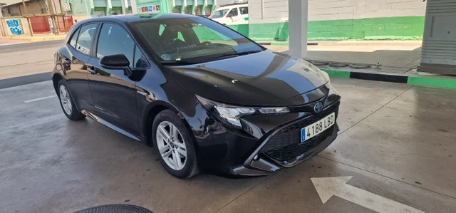 TOYOTA COROLLA 1.8 125H active tech ecvt