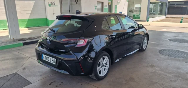 TOYOTA COROLLA 1.8 125H active tech ecvt