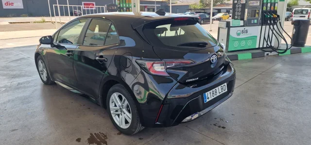 TOYOTA COROLLA 1.8 125H active tech ecvt