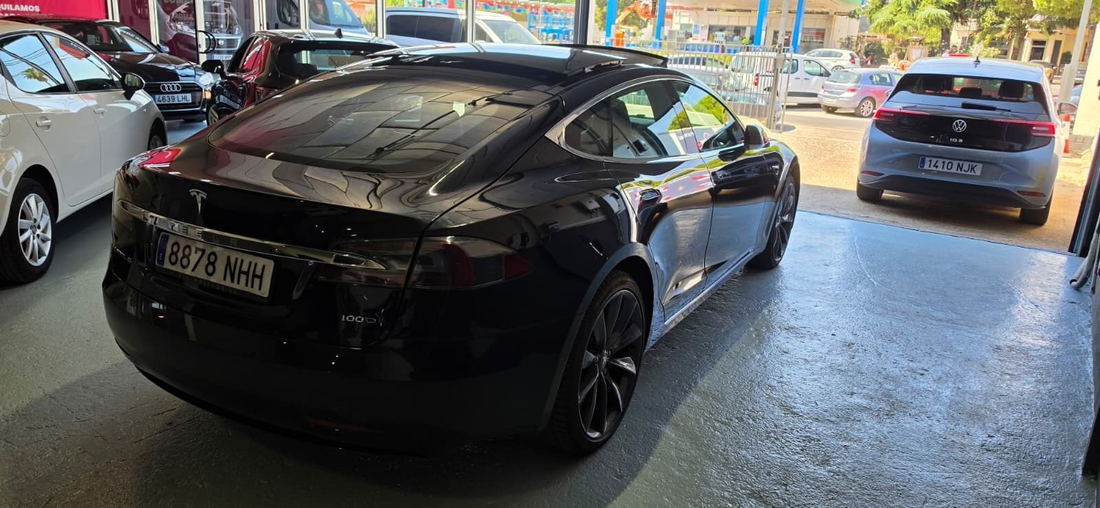 TESLA model S 100