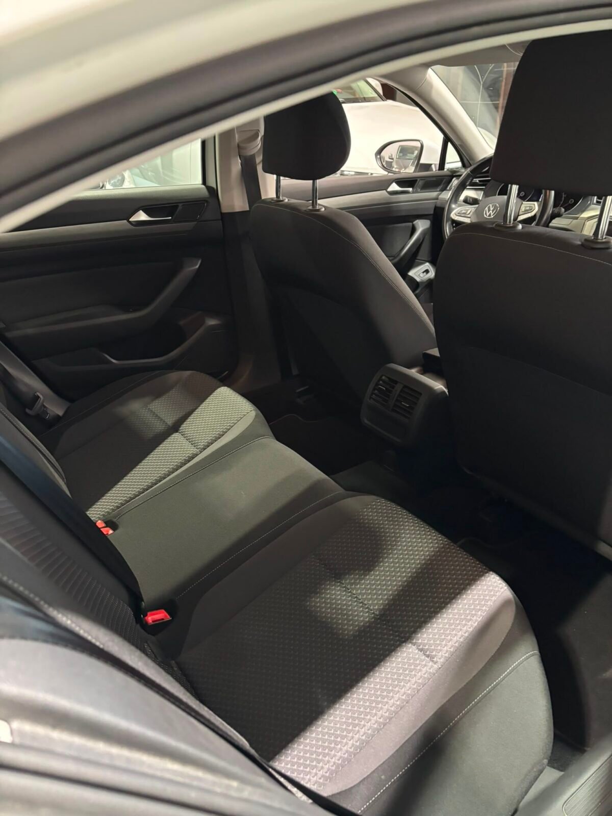 VOLKSWAGEN PASSAT 2.0 TDi