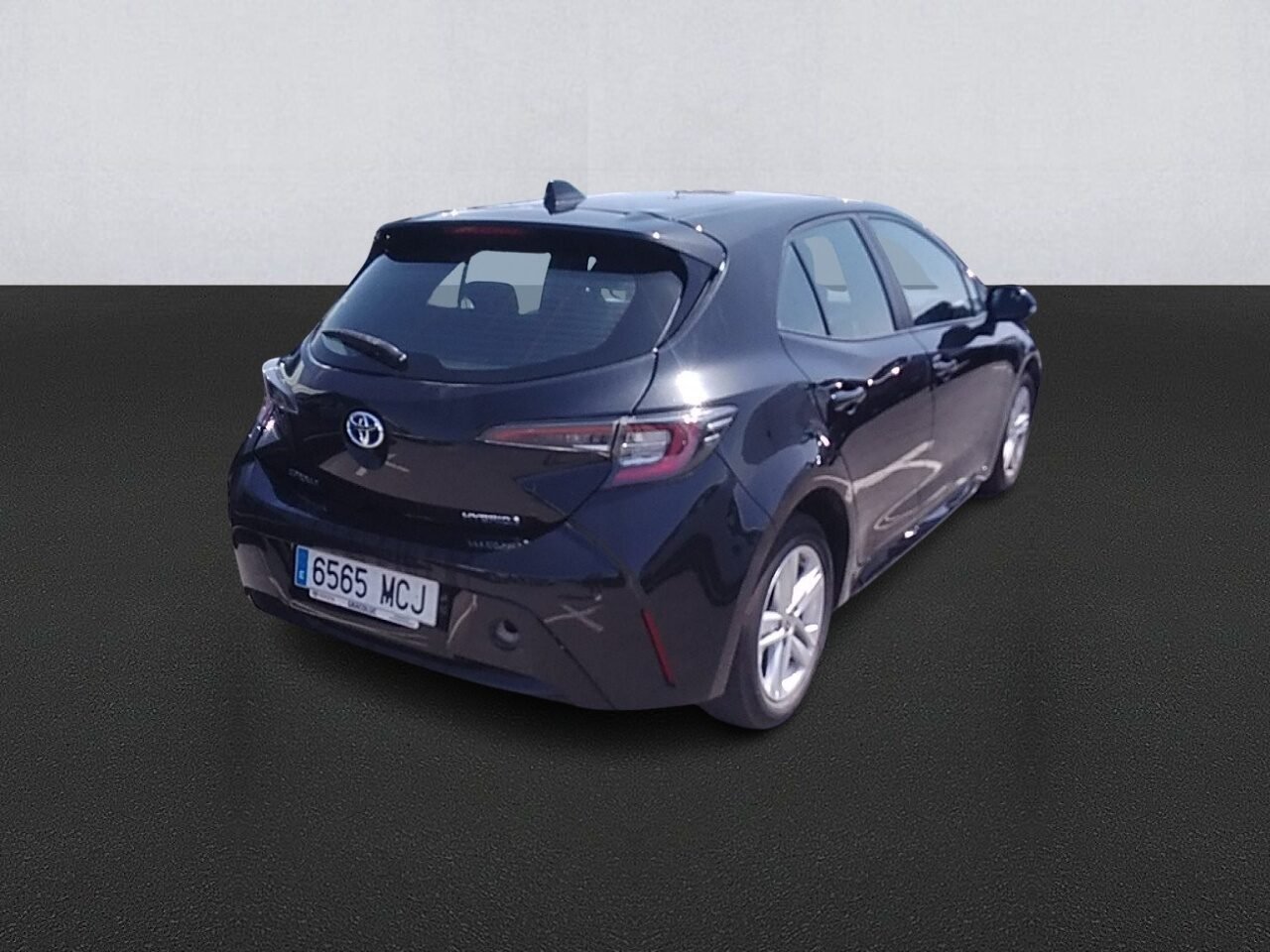 TOYOTA COROLLA 1.8 140H active tech ecvt