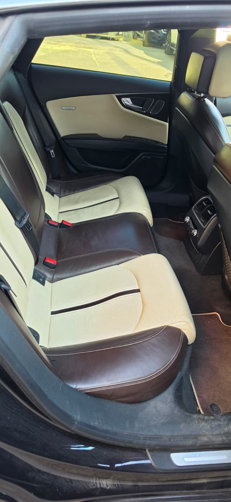 AUDI A7 3.00