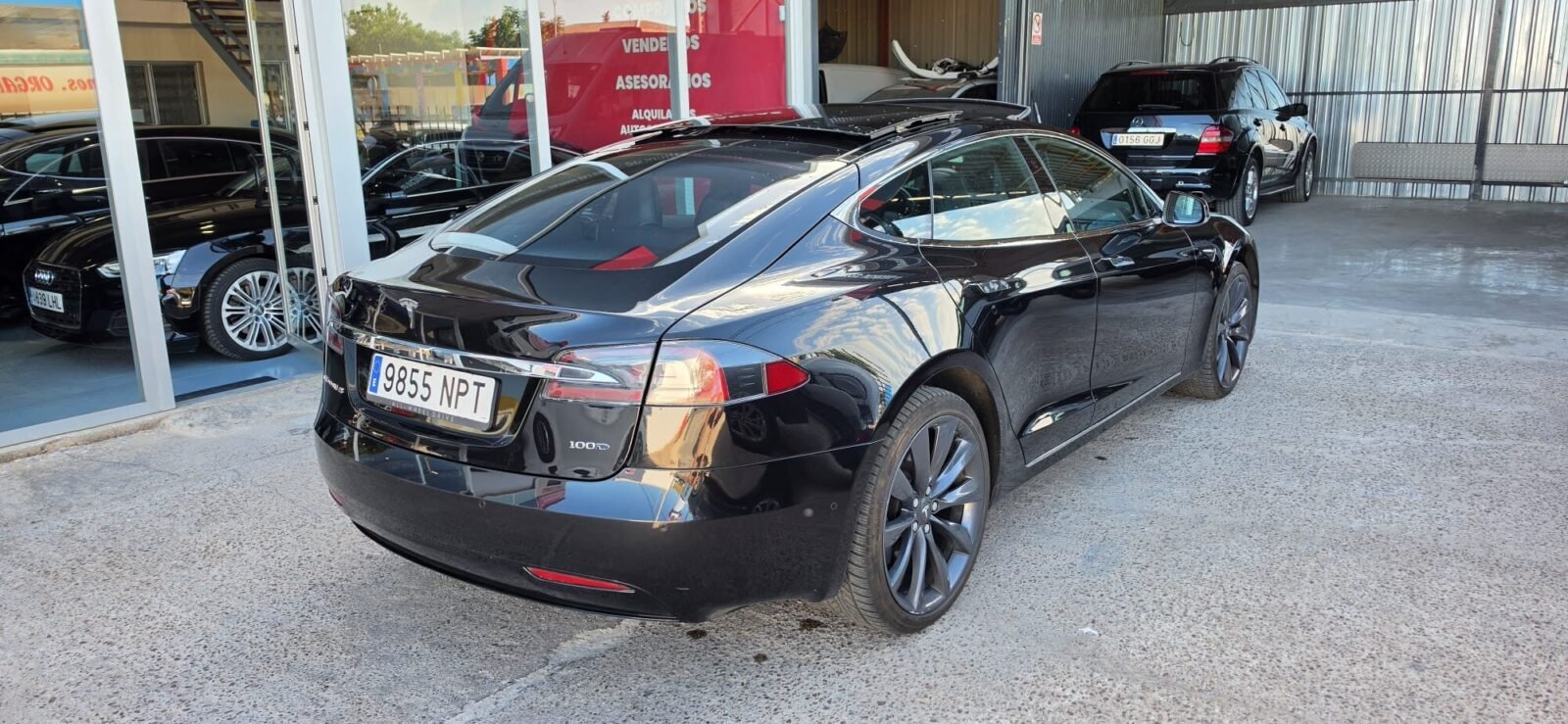 TESLA model S 100