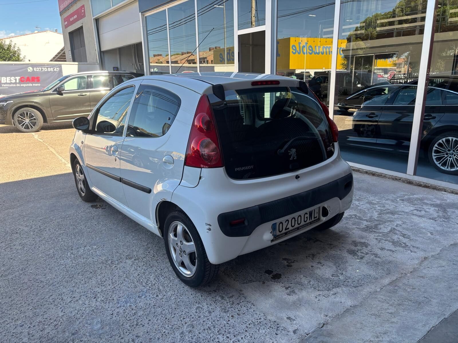 PEUGEOT 107 1.0