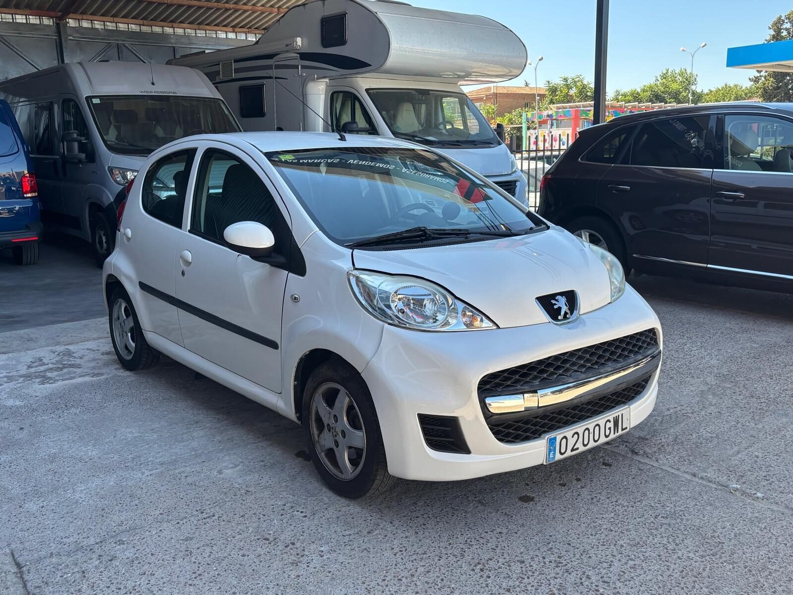 PEUGEOT 107 1.0