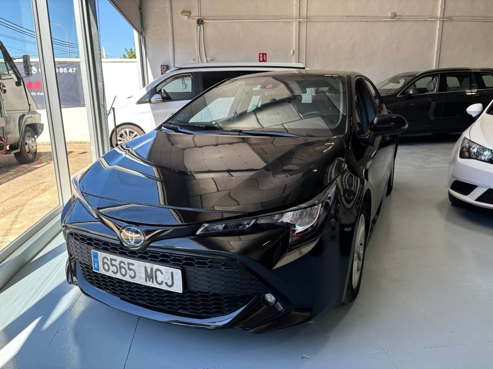 TOYOTA COROLLA 1.8 140H active tech ecvt