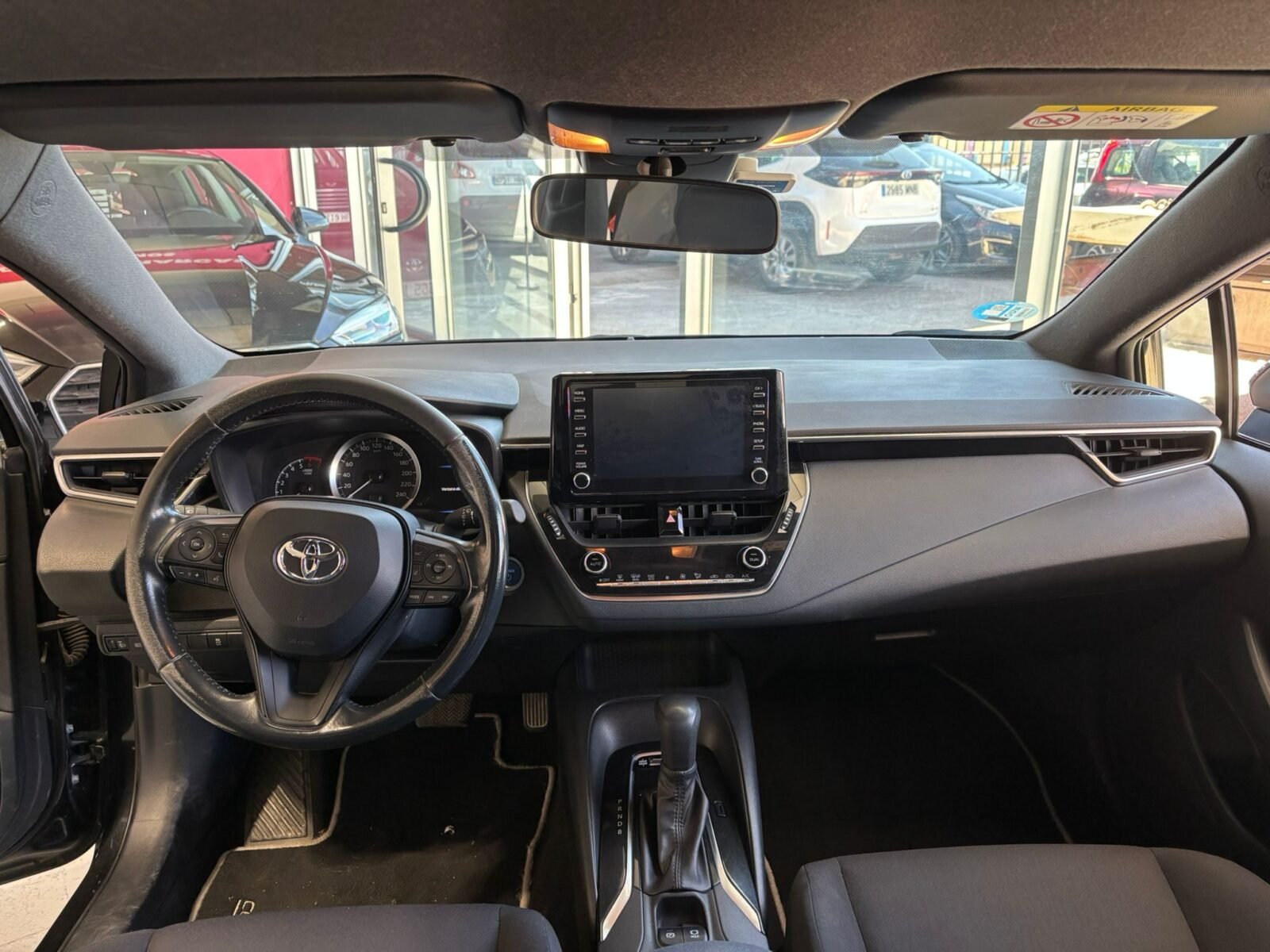 TOYOTA COROLLA 1.8 140H active tech ecvt