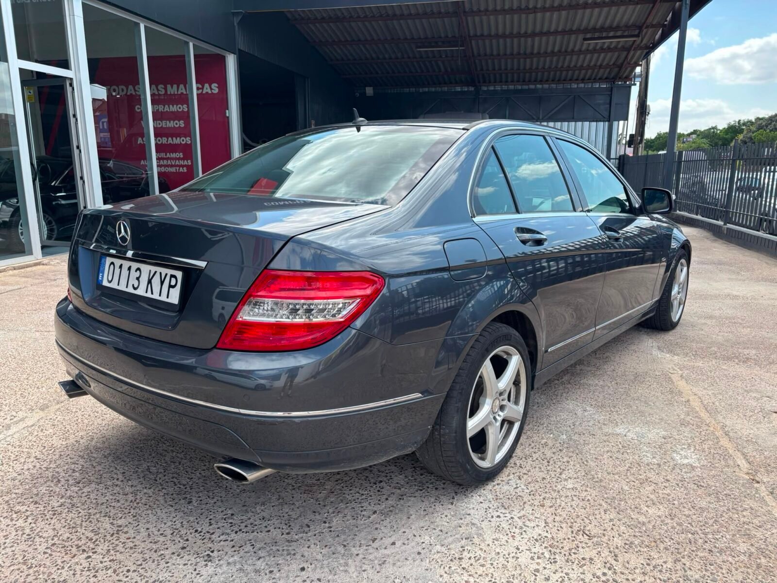 MERCEDES-BENZ clase C 320
